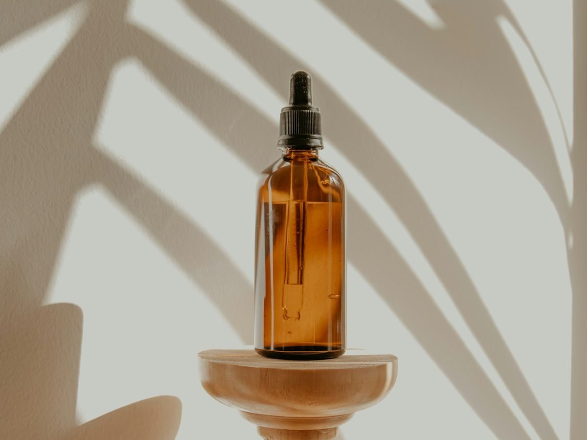 Kilimanjaro Eucalyptus Baby Blue essential oil — 100% pure therapeutic-grade steam-distilled oil from Tanzania